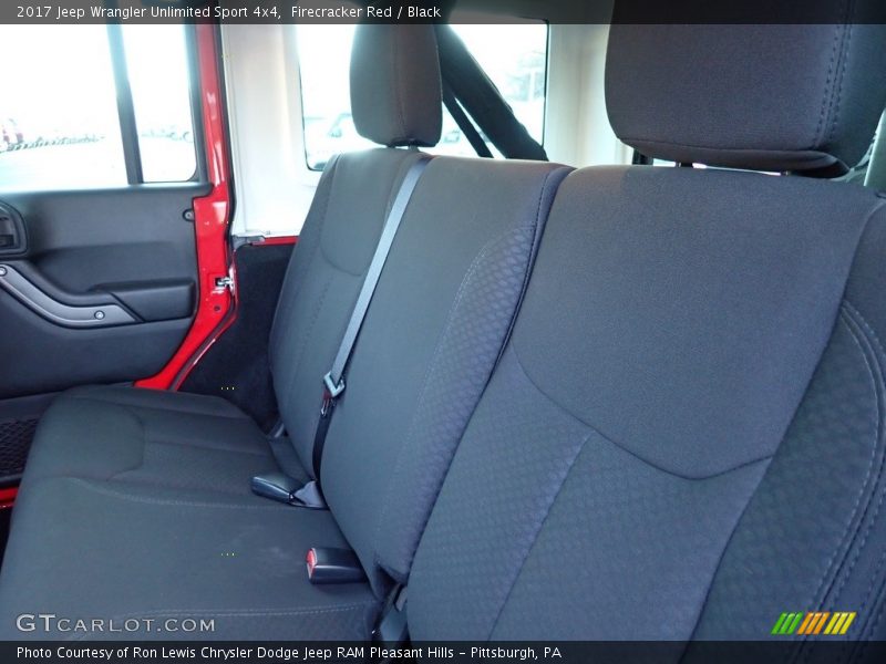 Firecracker Red / Black 2017 Jeep Wrangler Unlimited Sport 4x4
