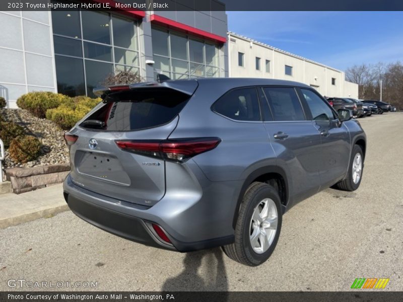 Moon Dust / Black 2023 Toyota Highlander Hybrid LE