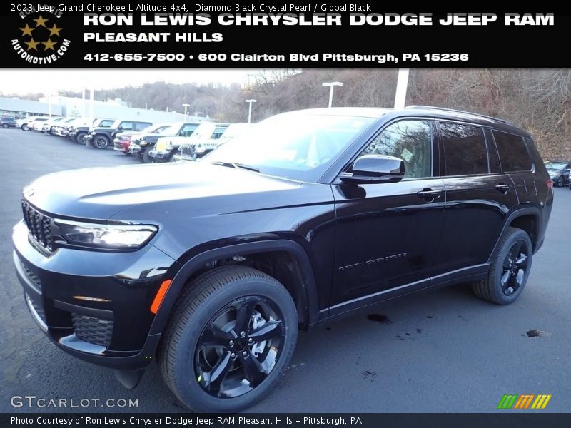Diamond Black Crystal Pearl / Global Black 2023 Jeep Grand Cherokee L Altitude 4x4