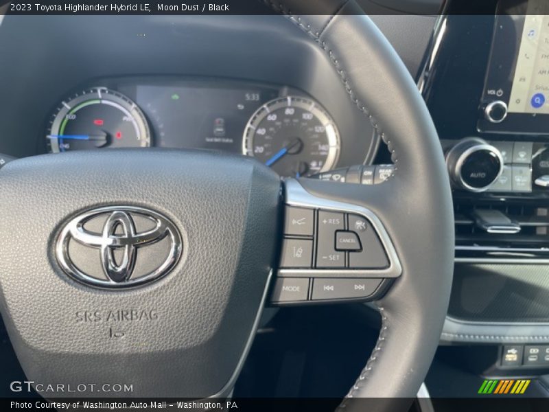 Moon Dust / Black 2023 Toyota Highlander Hybrid LE