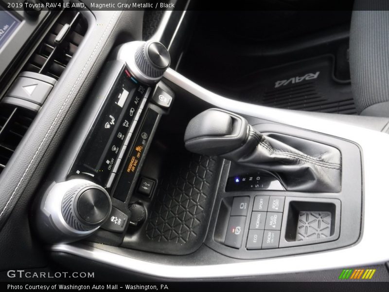 Magnetic Gray Metallic / Black 2019 Toyota RAV4 LE AWD