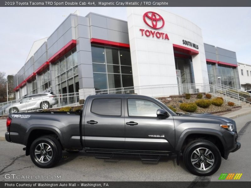 Magnetic Gray Metallic / TRD Graphite 2019 Toyota Tacoma TRD Sport Double Cab 4x4