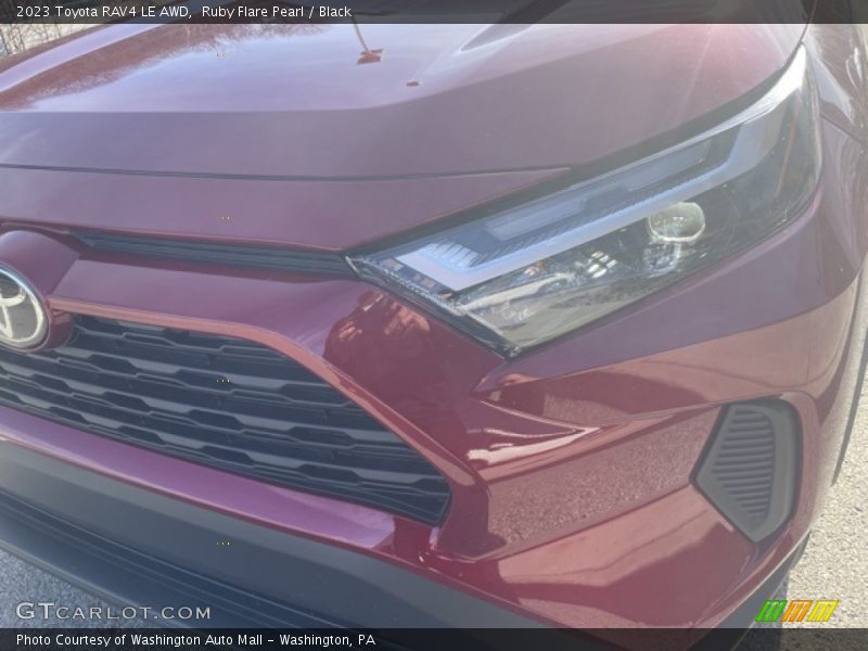 Ruby Flare Pearl / Black 2023 Toyota RAV4 LE AWD