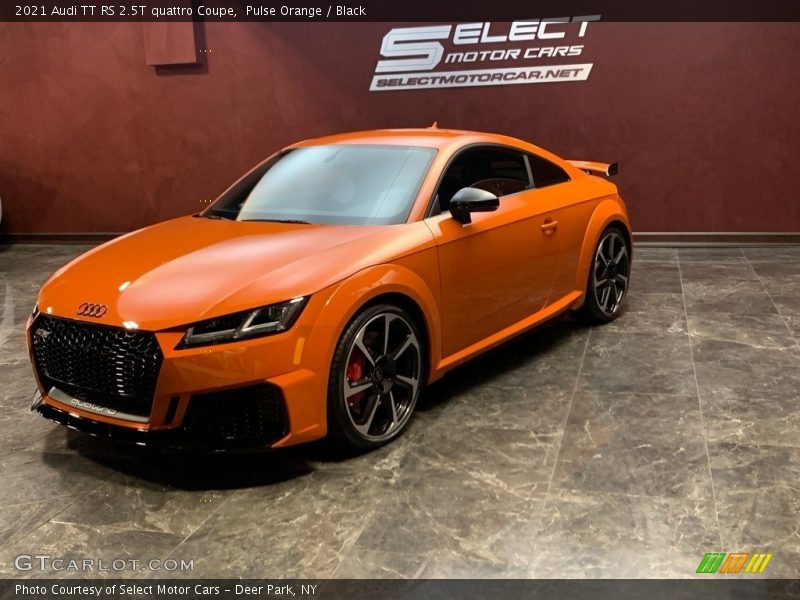  2021 TT RS 2.5T quattro Coupe Pulse Orange