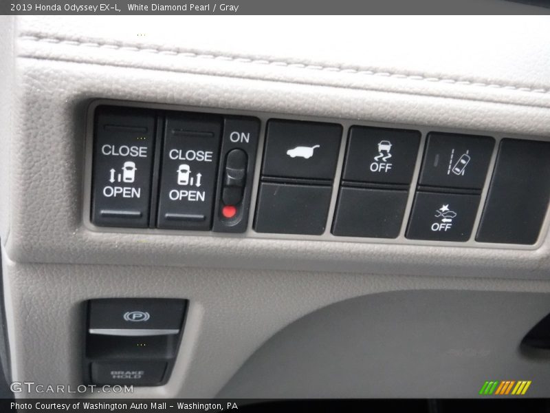 White Diamond Pearl / Gray 2019 Honda Odyssey EX-L