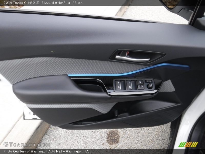 Blizzard White Pearl / Black 2019 Toyota C-HR XLE