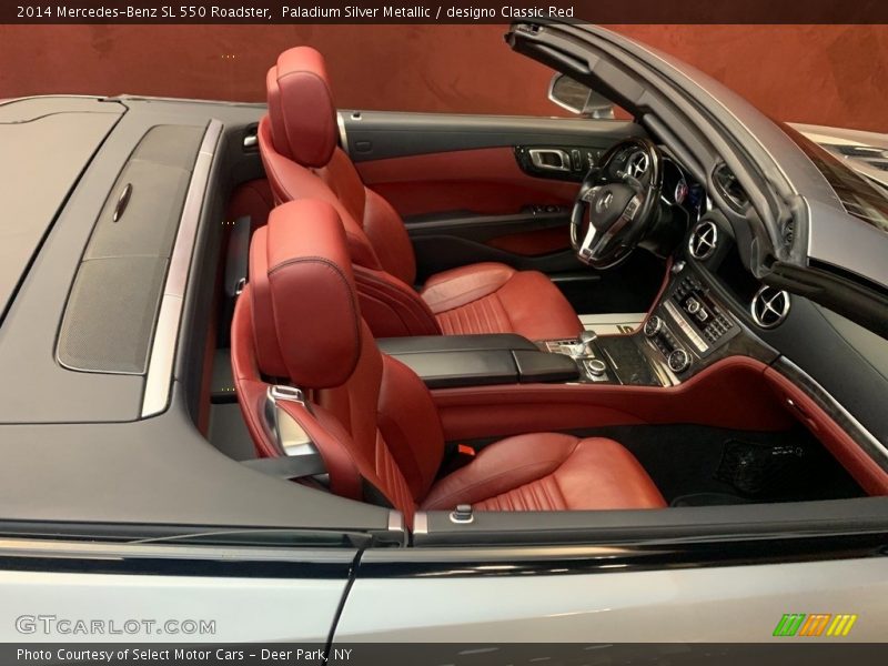 Paladium Silver Metallic / designo Classic Red 2014 Mercedes-Benz SL 550 Roadster