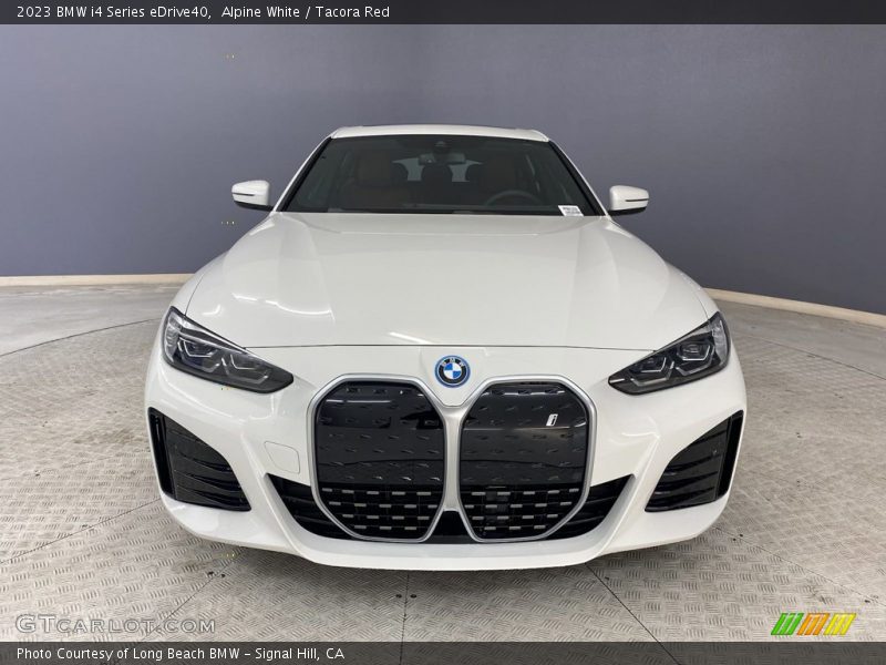 Alpine White / Tacora Red 2023 BMW i4 Series eDrive40