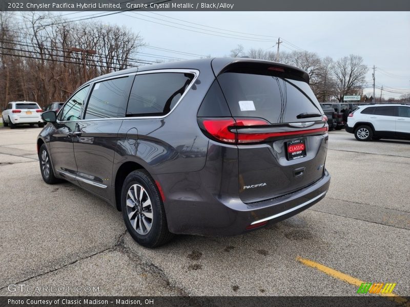 Granite Crystal Metallic / Black/Alloy 2022 Chrysler Pacifica Hybrid Limited