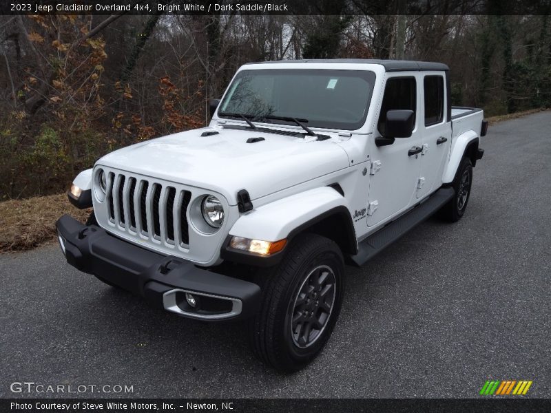 Bright White / Dark Saddle/Black 2023 Jeep Gladiator Overland 4x4