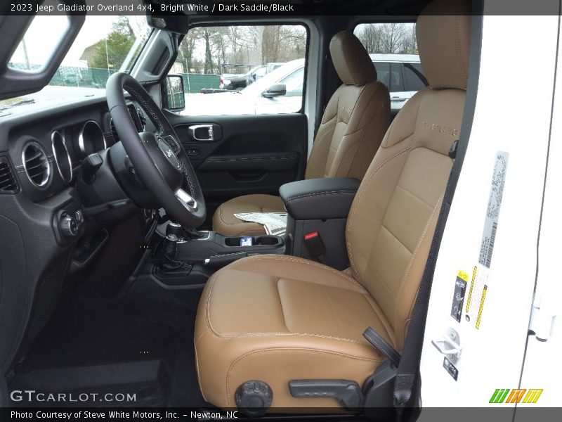Front Seat of 2023 Gladiator Overland 4x4