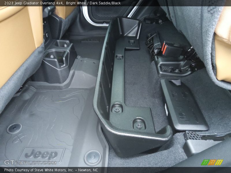 Bright White / Dark Saddle/Black 2023 Jeep Gladiator Overland 4x4