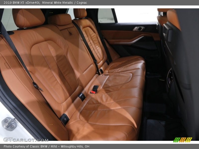 Mineral White Metallic / Cognac 2019 BMW X5 xDrive40i