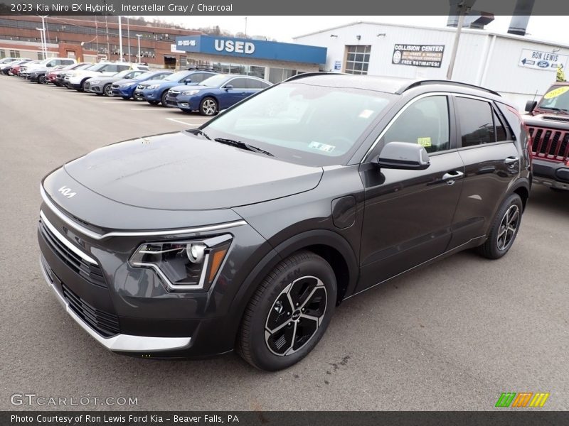 Front 3/4 View of 2023 Niro EX Hybrid