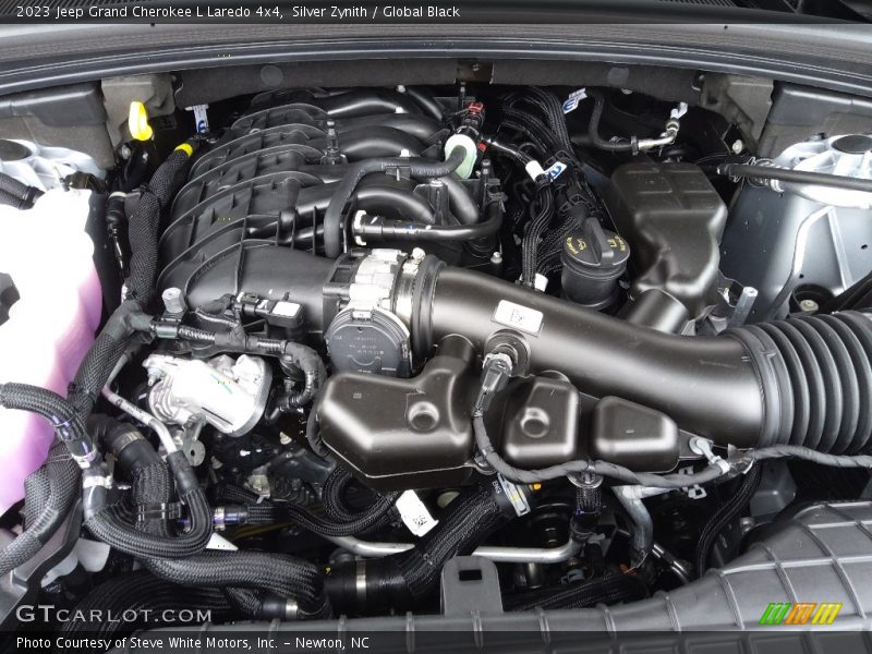 Silver Zynith / Global Black 2023 Jeep Grand Cherokee L Laredo 4x4