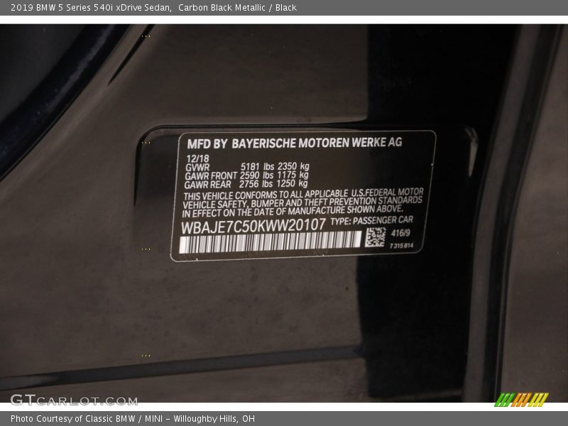 2019 5 Series 540i xDrive Sedan Carbon Black Metallic Color Code 416