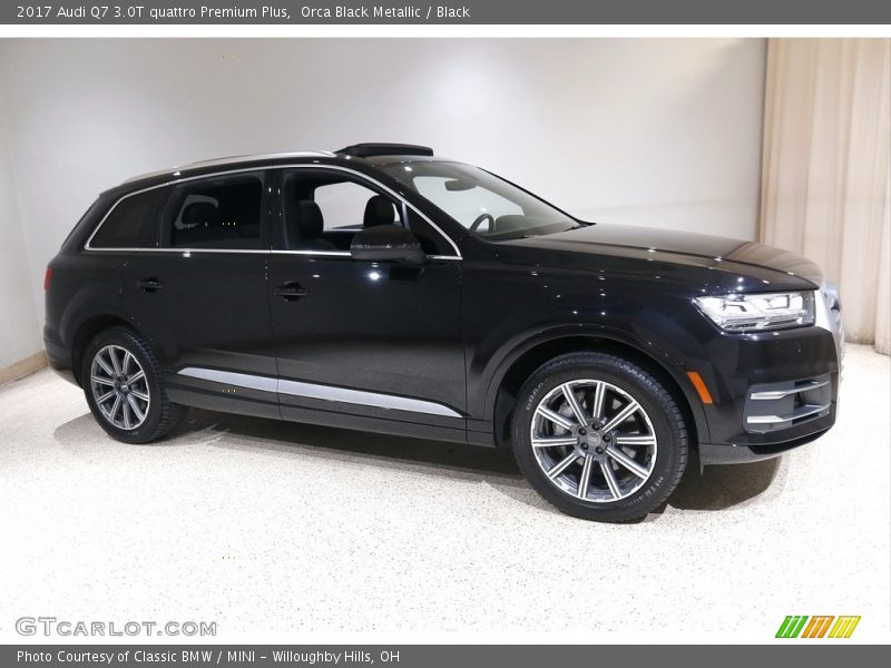 Orca Black Metallic / Black 2017 Audi Q7 3.0T quattro Premium Plus