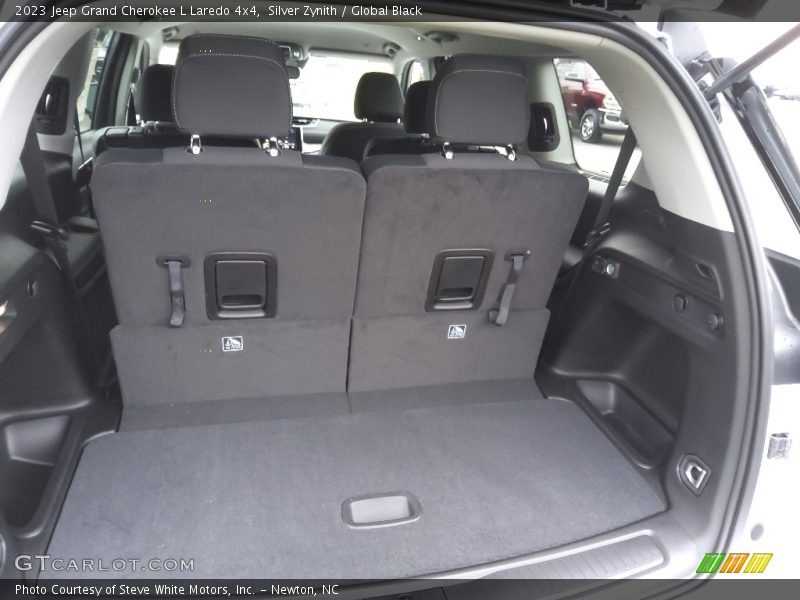 Silver Zynith / Global Black 2023 Jeep Grand Cherokee L Laredo 4x4