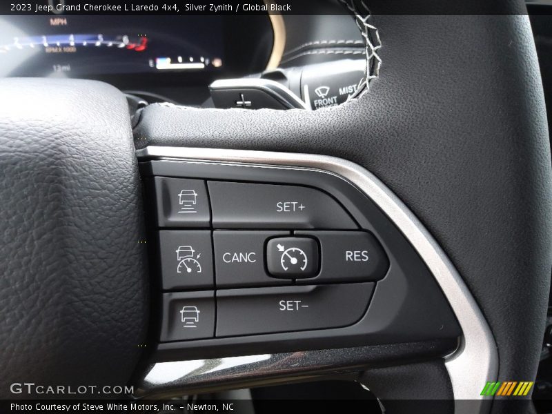 Silver Zynith / Global Black 2023 Jeep Grand Cherokee L Laredo 4x4