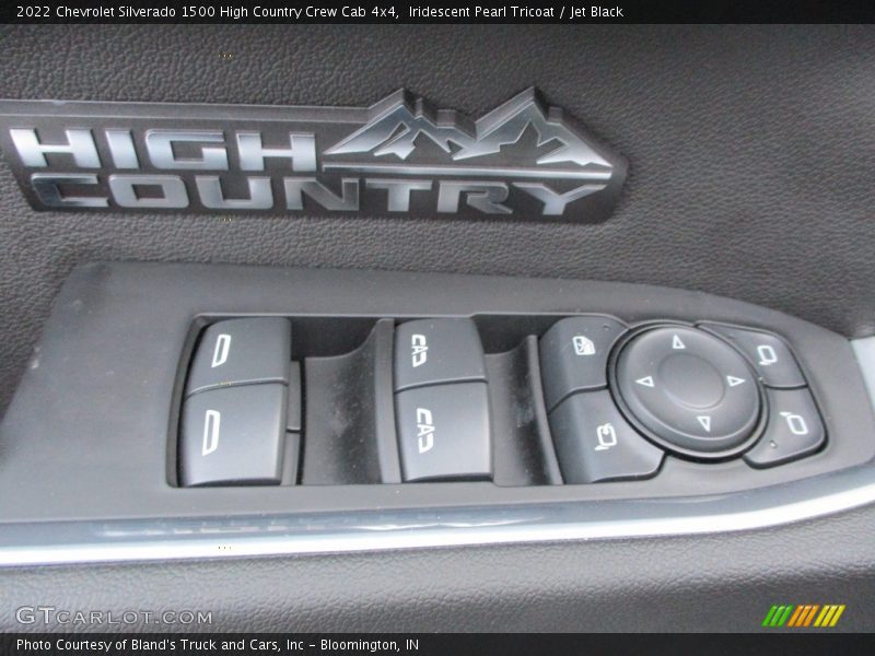 Iridescent Pearl Tricoat / Jet Black 2022 Chevrolet Silverado 1500 High Country Crew Cab 4x4