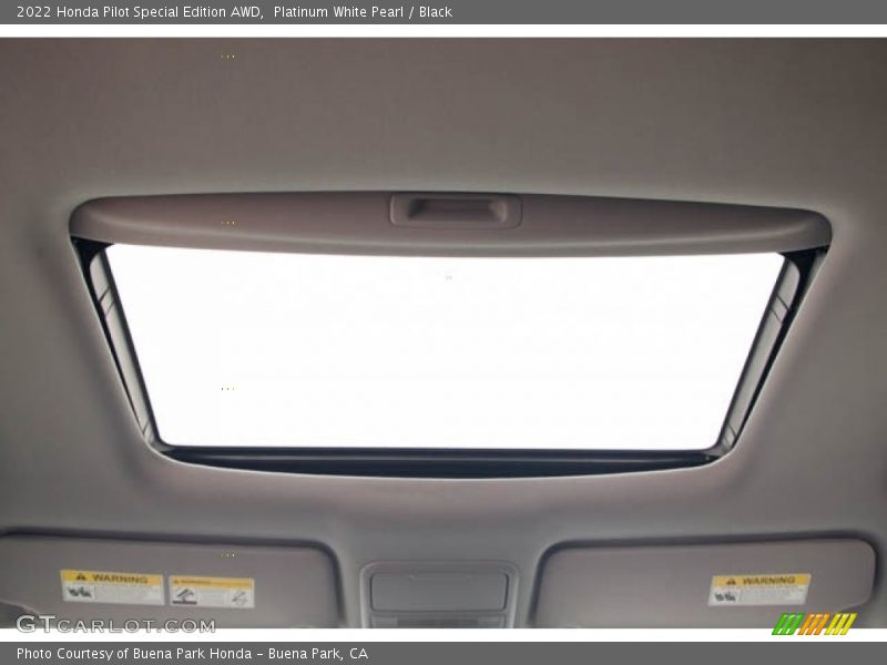 Platinum White Pearl / Black 2022 Honda Pilot Special Edition AWD