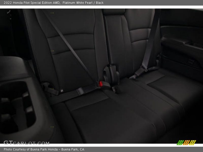Platinum White Pearl / Black 2022 Honda Pilot Special Edition AWD