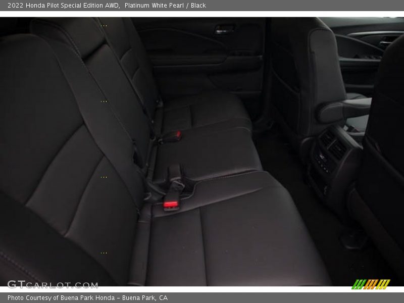 Platinum White Pearl / Black 2022 Honda Pilot Special Edition AWD