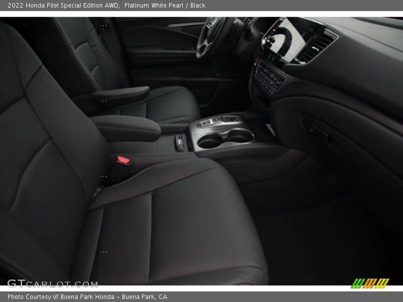 Platinum White Pearl / Black 2022 Honda Pilot Special Edition AWD