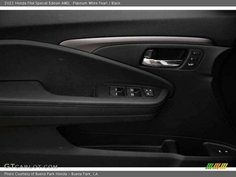 Platinum White Pearl / Black 2022 Honda Pilot Special Edition AWD