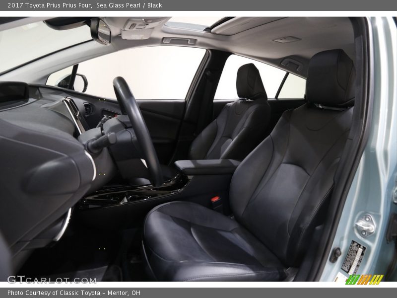 Sea Glass Pearl / Black 2017 Toyota Prius Prius Four