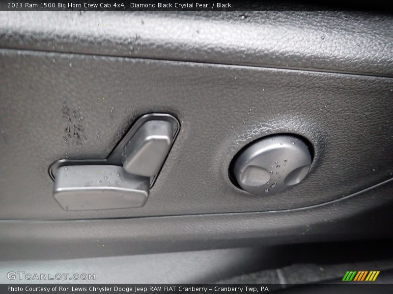 Diamond Black Crystal Pearl / Black 2023 Ram 1500 Big Horn Crew Cab 4x4