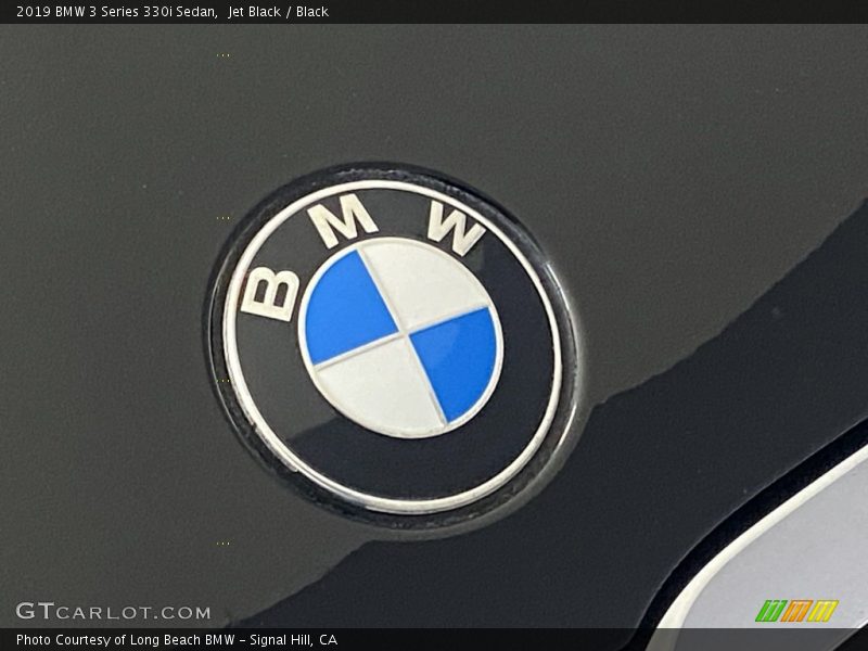 Jet Black / Black 2019 BMW 3 Series 330i Sedan