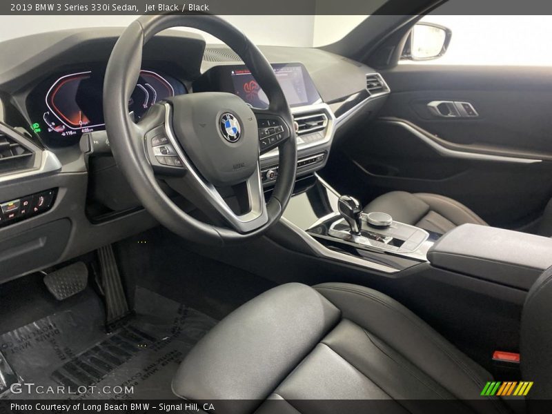 Jet Black / Black 2019 BMW 3 Series 330i Sedan