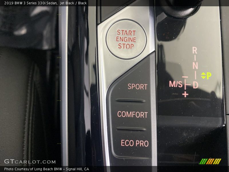 Jet Black / Black 2019 BMW 3 Series 330i Sedan