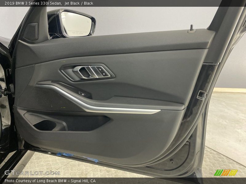 Jet Black / Black 2019 BMW 3 Series 330i Sedan