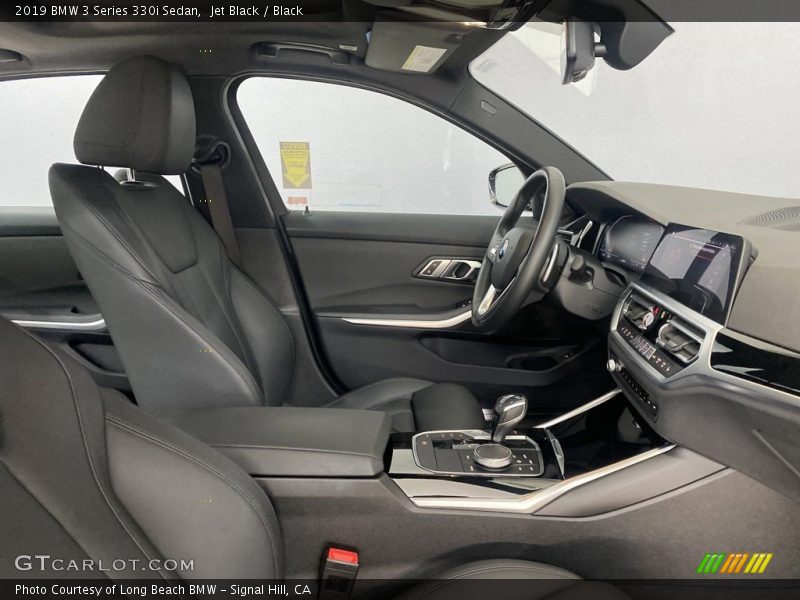 Jet Black / Black 2019 BMW 3 Series 330i Sedan