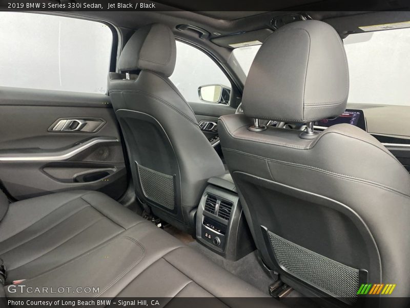 Jet Black / Black 2019 BMW 3 Series 330i Sedan