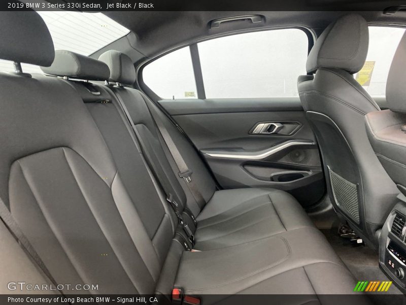 Jet Black / Black 2019 BMW 3 Series 330i Sedan