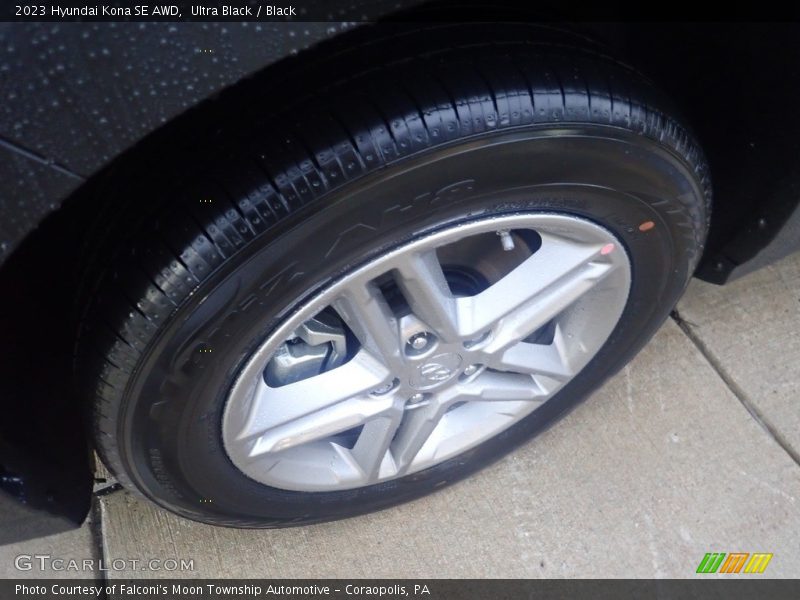 Ultra Black / Black 2023 Hyundai Kona SE AWD