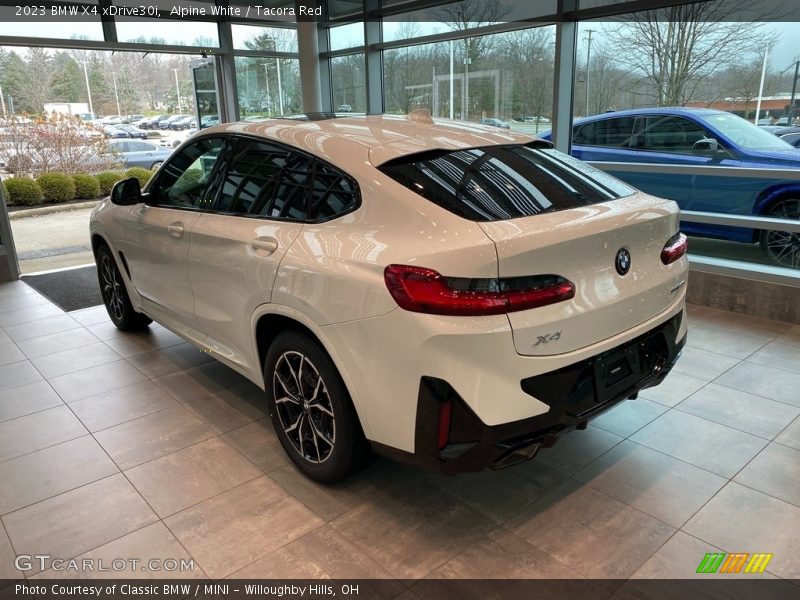 Alpine White / Tacora Red 2023 BMW X4 xDrive30i