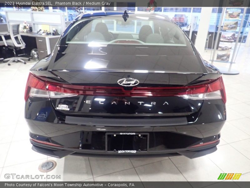Phantom Black / Medium Gray 2023 Hyundai Elantra SEL