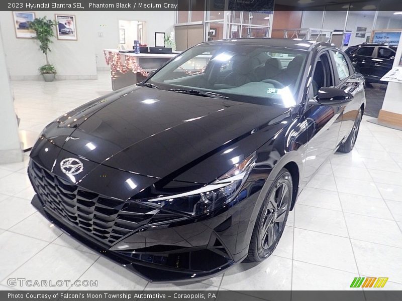 Phantom Black / Medium Gray 2023 Hyundai Elantra SEL