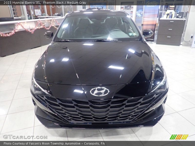 Phantom Black / Medium Gray 2023 Hyundai Elantra SEL