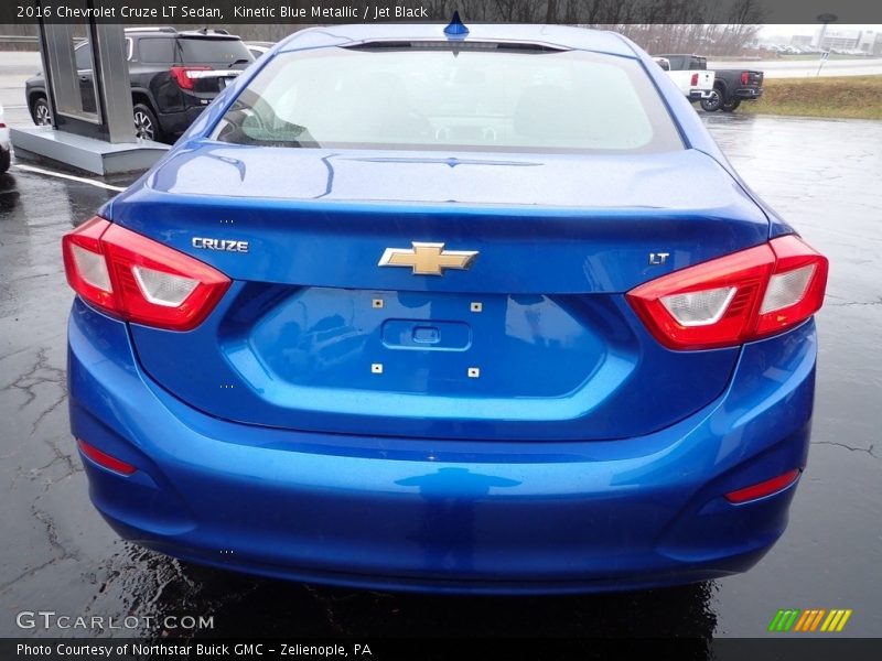Kinetic Blue Metallic / Jet Black 2016 Chevrolet Cruze LT Sedan