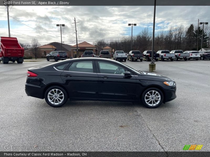 Agate Black / Ebony 2020 Ford Fusion SE