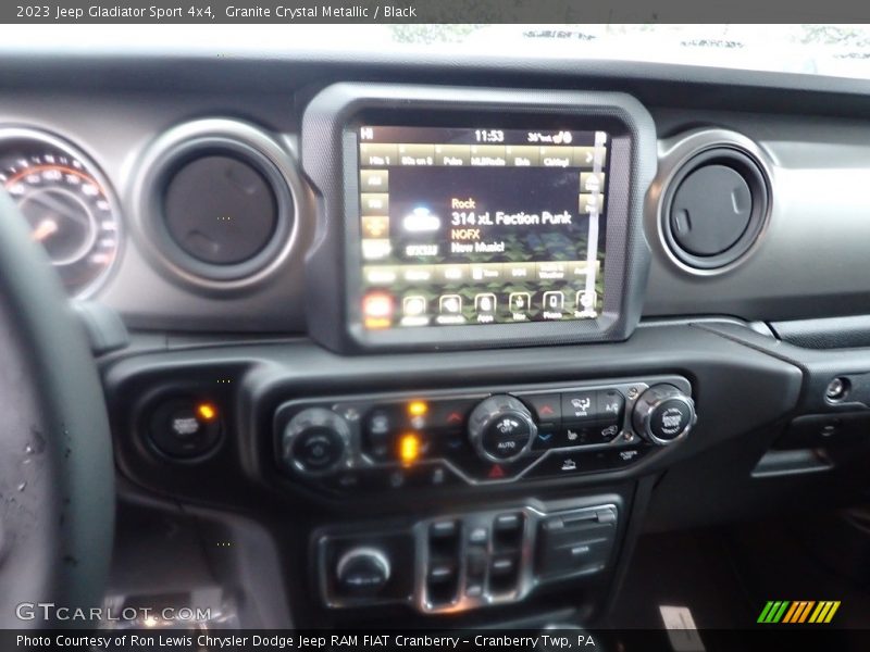 Granite Crystal Metallic / Black 2023 Jeep Gladiator Sport 4x4