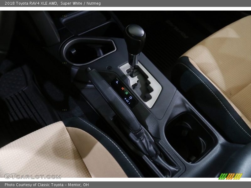 Super White / Nutmeg 2018 Toyota RAV4 XLE AWD