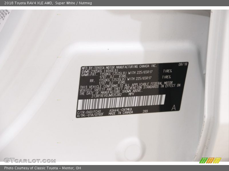 Super White / Nutmeg 2018 Toyota RAV4 XLE AWD