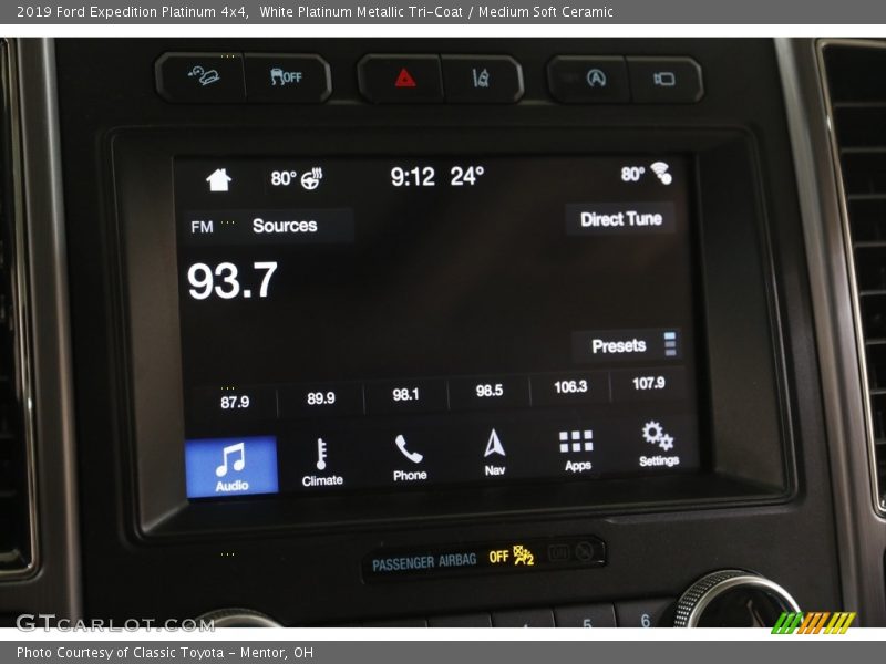 White Platinum Metallic Tri-Coat / Medium Soft Ceramic 2019 Ford Expedition Platinum 4x4