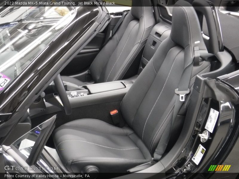 Front Seat of 2022 MX-5 Miata Grand Touring